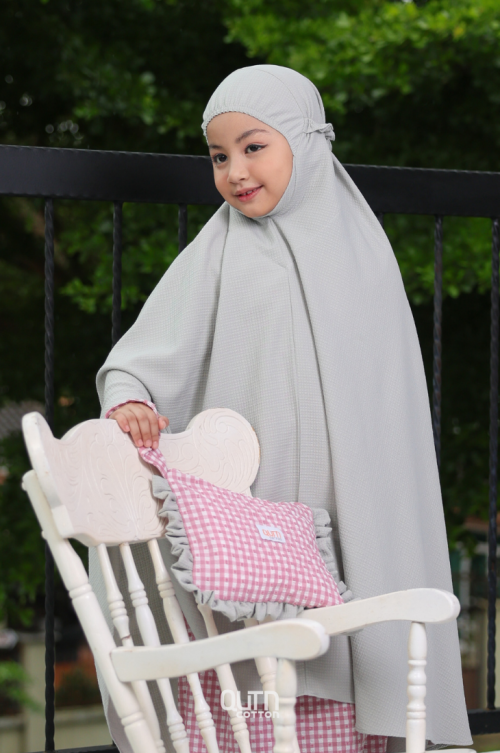 Telekung Safira in Dusty Grey