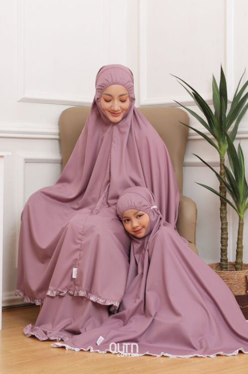 Telekung Hanna Ruffle Ibu Anak in Lavender Purple