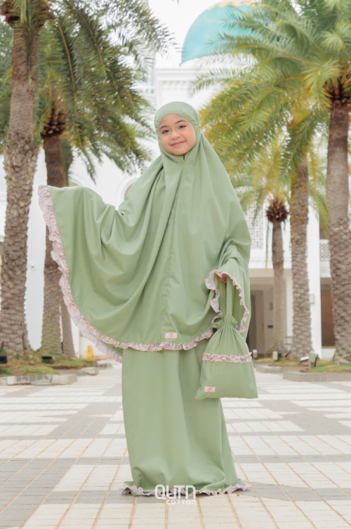 Telekung Hanna Ruffle in Apple Green