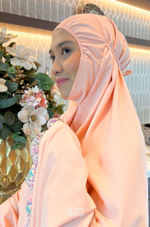 Telekung Hanna Ruffle Adult in Milky Peach