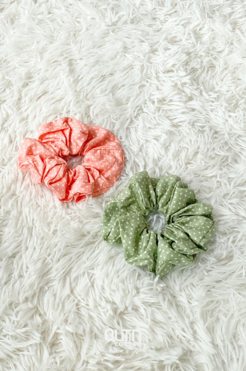 2-pc Scrunchies [Peach & Green]